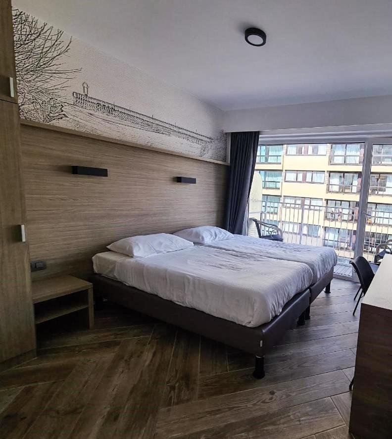 Hotel Sandeshoved Zeedijk Nieuwpoort Zewnętrze zdjęcie